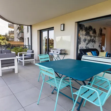 Apartamento La Clé Terrasse, Proche Port,centre, Parking,clim Porto Vecchio