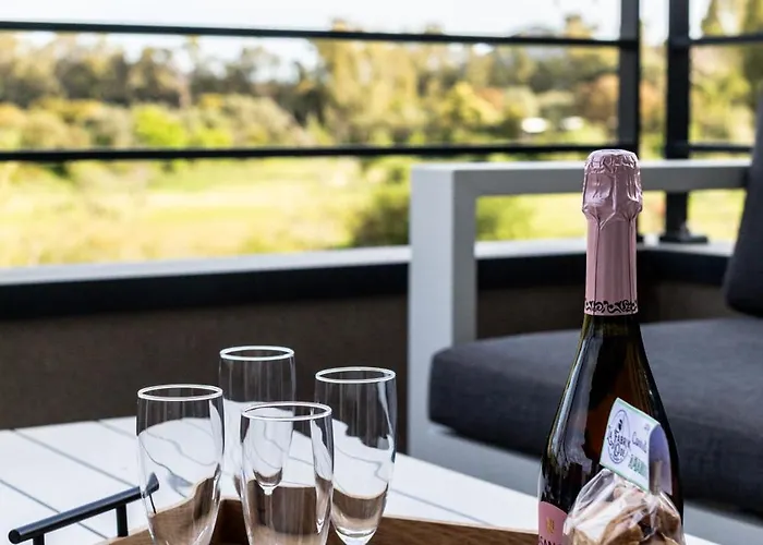 Apartment La Cle Terrasse, Proche Port,centre, Parking,clim *