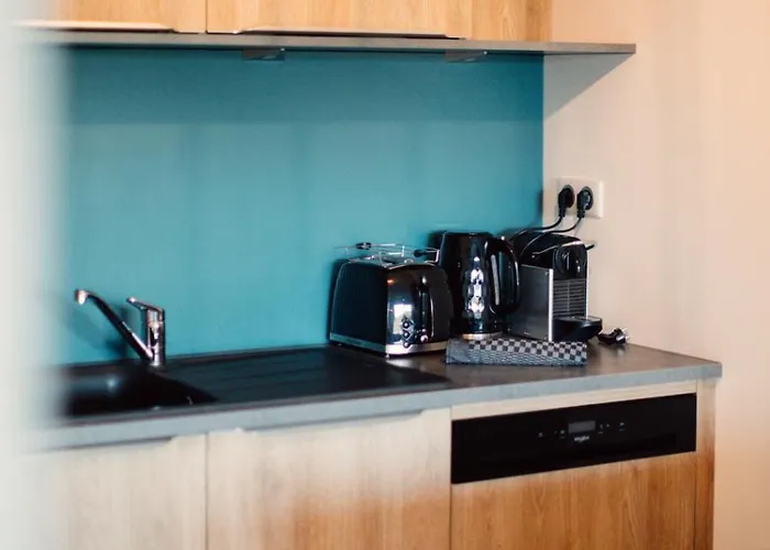 La Cle Terrasse, Proche Port,centre, Parking,clim